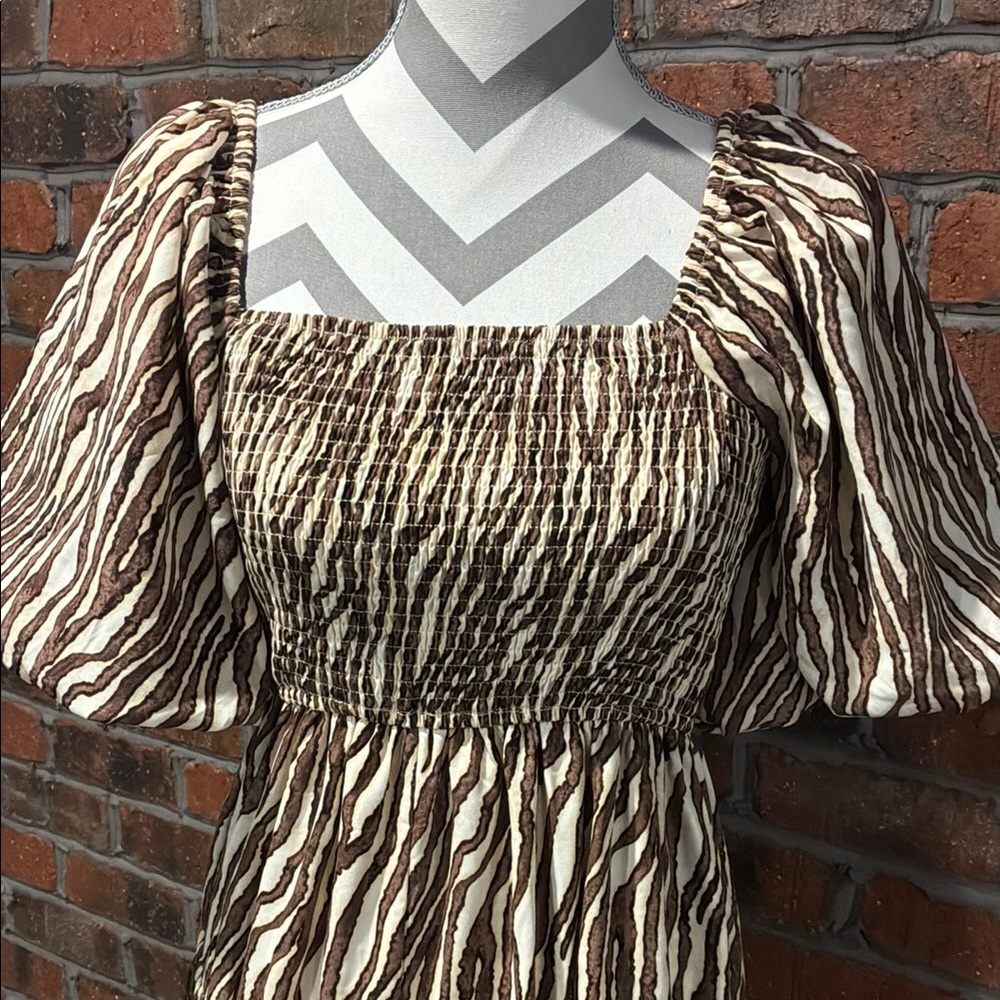 Vestique Zebra Print Maxi Dress. Size Small. - Picture 2 of 10